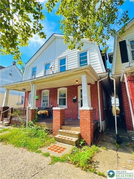 2429 Forest St, Unit 3304 in Easton, PA - Building Photo - Building Photo