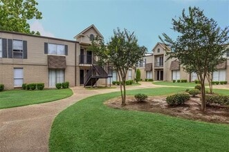 7019 Crowder Blvd in New Orleans, LA - Building Photo - Building Photo