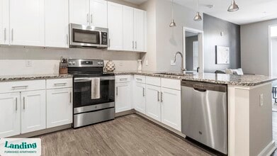 5840 Farrington Rd in Chapel Hill, NC - Building Photo - Building Photo