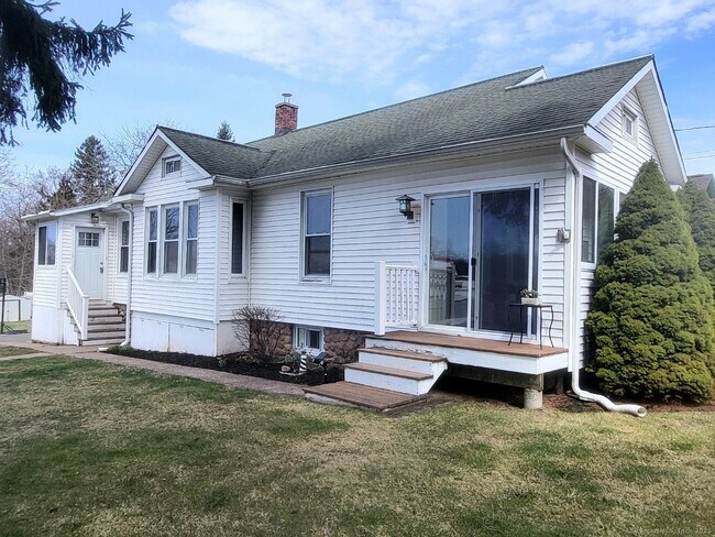 property at 1644 Meriden Ave