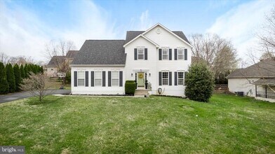 47 Orleans Dr in Shepherdstown, WV - Building Photo - Building Photo