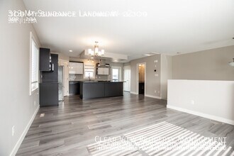 313 Mt Sundance Landing W in Lethbridge, AB - Building Photo - Building Photo