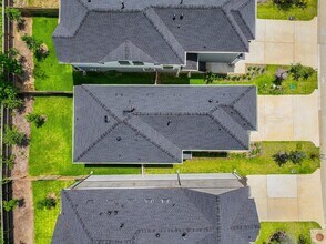 112 Red Cascade Trl in Willis, TX - Building Photo - Building Photo