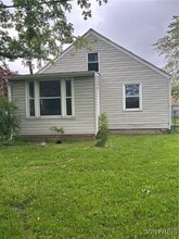 3 Tarkington Ct in Tonawanda, NY - Building Photo - Building Photo