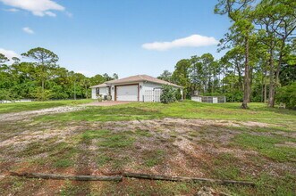 16215 83rd Pl N in The Acreage, FL - Building Photo - Building Photo