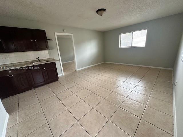 2014 NW 43rd Ter, Unit 6 in Lauderhill, FL - Building Photo - Building Photo