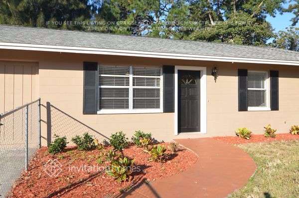 6420 8th St Ct W in Bradenton, FL - Building Photo - Building Photo