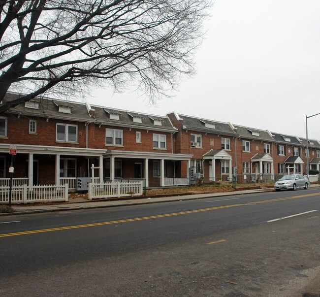 1712 West Virginia Ave NE in Washington, DC - Building Photo - Building Photo