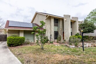 3441 Foxbriar Ln in Schertz, TX - Building Photo - Building Photo