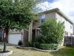 16323 Yabbie Dr in Sugar Land, TX - Building Photo - Building Photo