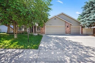 11909 W Patrina Dr in Boise, ID - Building Photo