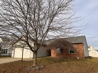 17709 Captiva Way in Noblesville, IN - Foto de edificio - Building Photo