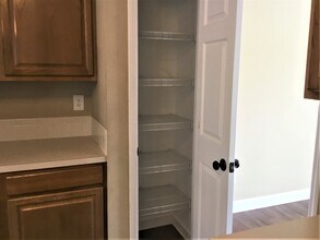 145 Valleyoak Ct in Clemmons, NC - Building Photo - Building Photo
