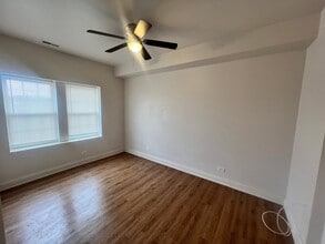 8246 S Racine Ave in Chicago, IL - Building Photo - Building Photo