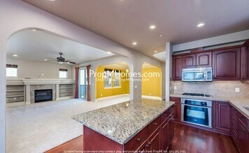 10765 SW London Ln in Wilsonville, OR - Building Photo - Building Photo