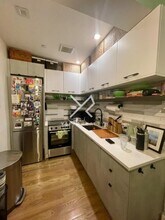 806 St Johns Pl in Brooklyn, NY - Foto de edificio - Building Photo
