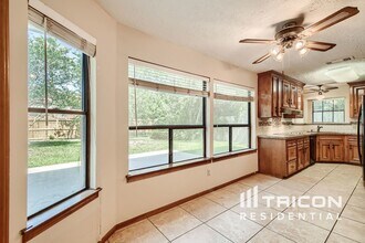 2118 Waterfall Dr in Missouri City, TX - Building Photo - Building Photo