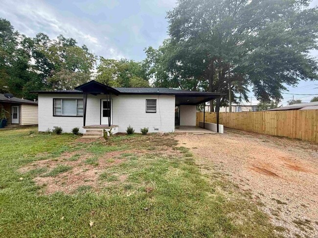 115 S Conrad St in Benton, AR - Building Photo - Building Photo