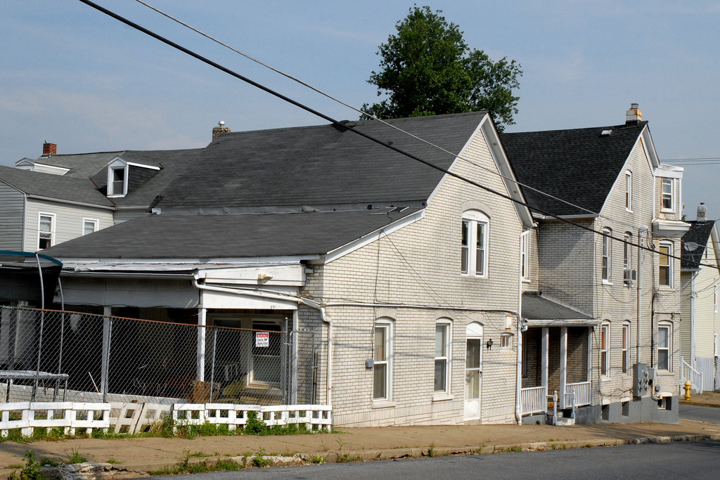 183 E Nesquehoning St Apartments Easton, PA Apartments For Rent