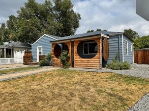 1825 W Dixie Pl in Denver, CO - Building Photo - Building Photo