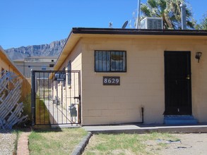 8629 Lawson St in El Paso, TX - Foto de edificio - Building Photo