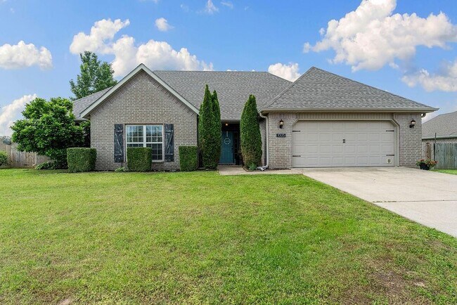 property at 1005 Griffin Ln