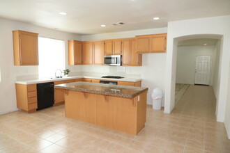 3133 W Lingard St in Lancaster, CA - Building Photo - Building Photo