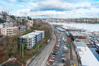 2001 Westlake Ave N in Seattle, WA - Foto de edificio - Building Photo