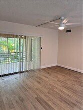 4231 NW 19th St in Lauderhill, FL - Building Photo - Building Photo