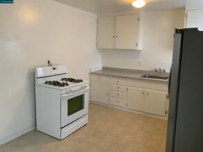 422 C St in Richmond, CA - Building Photo - Building Photo