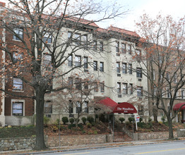 The Woodbine in Washington, DC - Foto de edificio - Building Photo