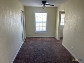 515 W Kern Rd in Killeen, TX - Building Photo - Building Photo