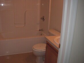 110 Stallings Ct in Elizabeth City, NC - Building Photo - Building Photo