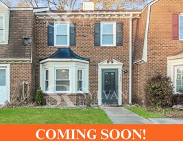 5735 Rivermill Cir in Portsmouth, VA - Building Photo