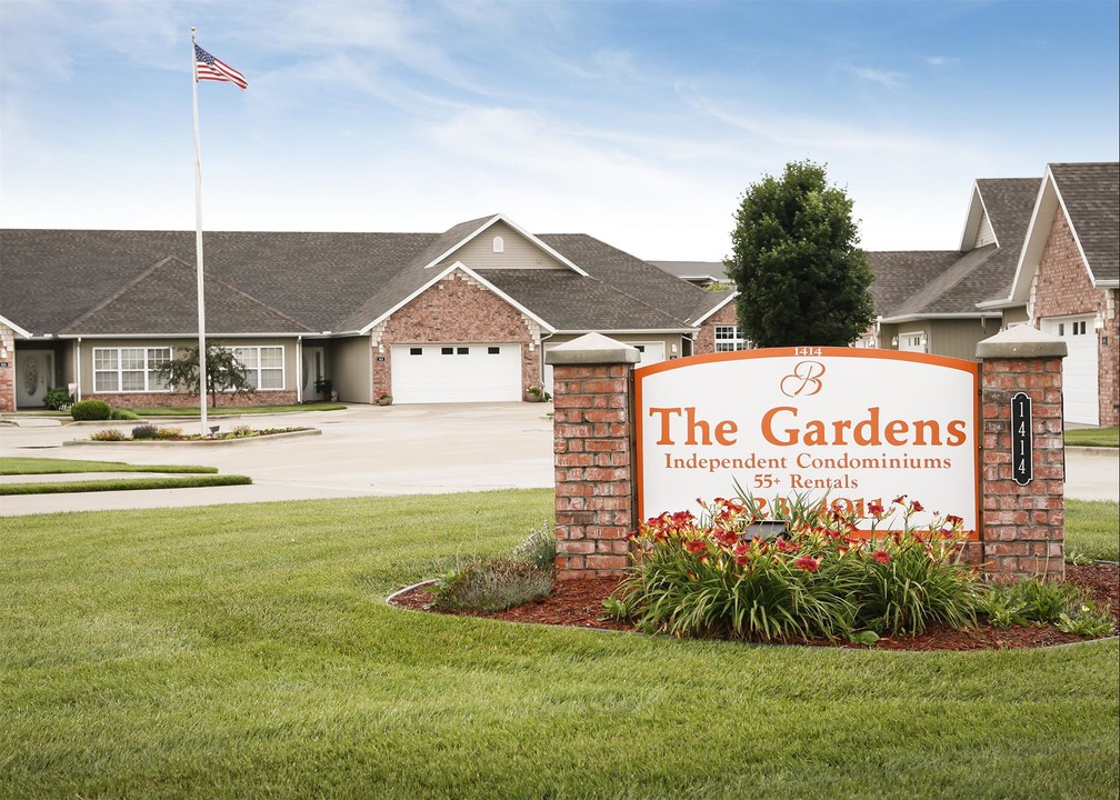 The Gardens Independent Living in Springfield, MO - Building Photo