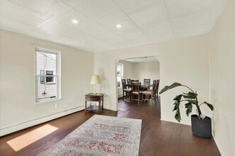 40 W Adamsdale Rd in Schuylkill Haven, PA - Foto de edificio - Building Photo