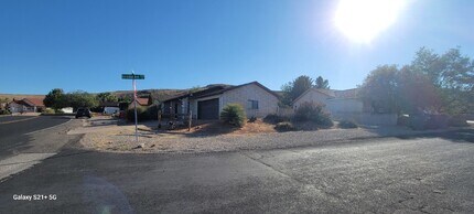 776 E Fort Pierce Dr in Saint George, UT - Building Photo - Building Photo