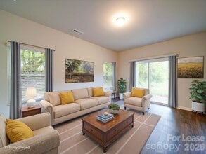 916 S Battleground Ave in Kings Mountain, NC - Building Photo - Building Photo