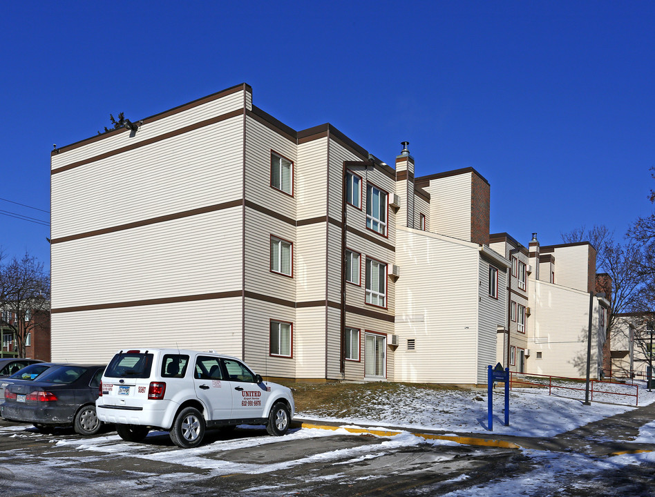 Westminster Place in St. Paul, MN - Building Photo