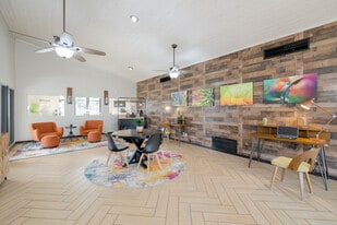 Emerald Apartments in Mesa, AZ - Building Photo