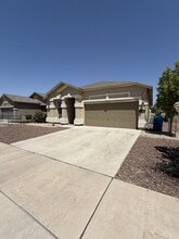 11477 Dawn Vw Rd in Socorro, TX - Building Photo - Building Photo