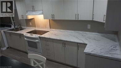 40 Marc Blvd in Welland, ON - Building Photo - Building Photo