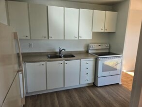 2600 Finch in Toronto, ON - Building Photo - Building Photo