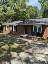 4112 Legion Rd in Hope Mills, NC - Building Photo - Building Photo