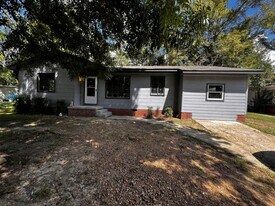 202 Sheppard Rd in Jackson, MS - Building Photo