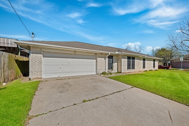property at 1318 55th St