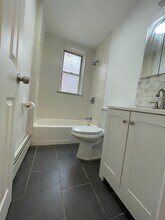 320 Avenue B in Bayonne, NJ - Building Photo - Building Photo