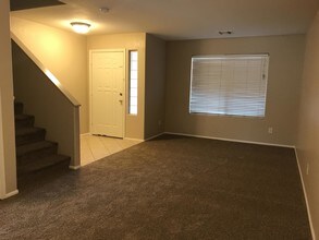 29252 N Rosewood Dr in San Tan Valley, AZ - Building Photo - Building Photo