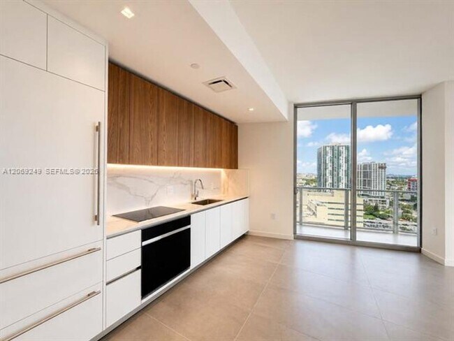 property at 1400 Biscayne Blvd