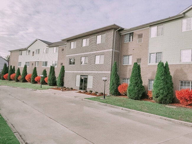 property at 2700 6th St